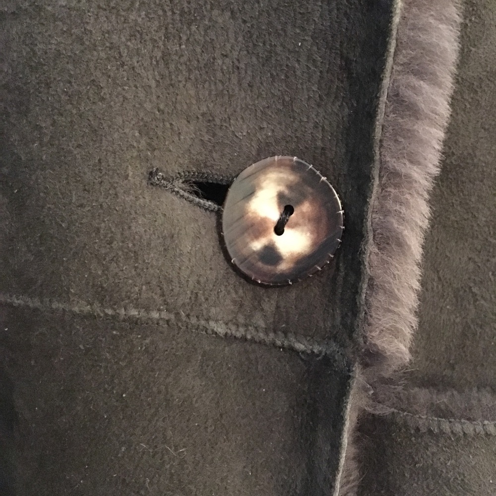 Large shearling coat - Picture 5 of 8